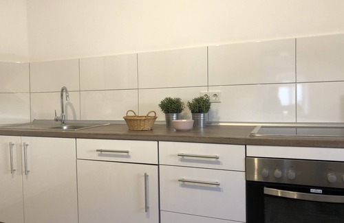 Treuchtlingen House | Idyllic Holiday House in Möhrenbach Valley near Treuchtlingen