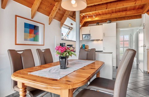 Wremen House | Holiday Home '3 Sterne Komfort' with Private Terrace, Private Garden and Wi-Fi