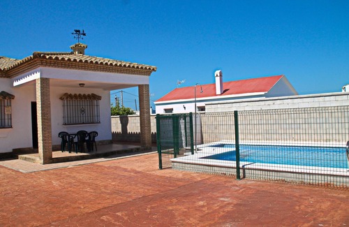 Campano House | Family-Friendly Holiday Home with Pool and Ocean View