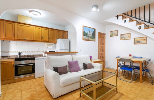 Els Arenals del Sol House | Cozy 'Playa Arenales Del Sol' with Ocean View & Pet Friendly