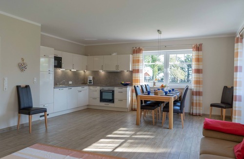 Sulsdorf House | Spacious Holiday Home for 9 Guests in Fehmarn Sulsdorf