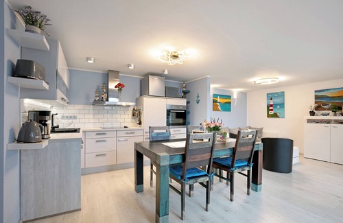 Zernsdorf House | Idyllic Holiday Home 'Häuser Am See' with Lake View & Spa