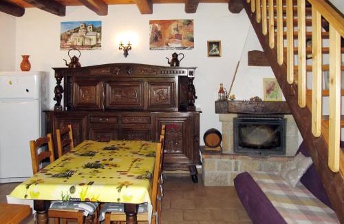 Saint-Genest-de-Bauzon House | Pet-Friendly Holiday Home Malbosc – Rated 8/10 by Guests