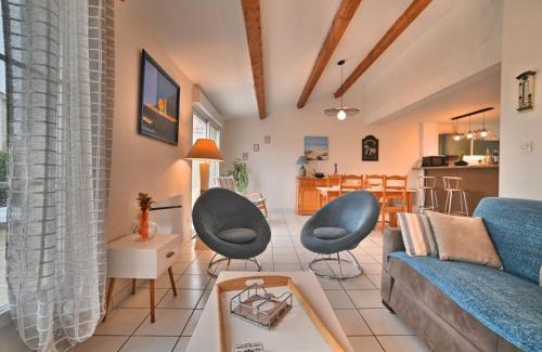 La Cotiniere House | Pet-Friendly Holiday Home Les Coutures by Interhome