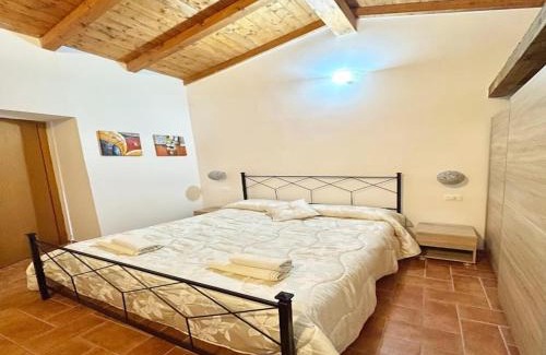 Mitogio House | Ideal Holiday Home in Francavilla di Sicilia - 4-Star Retreat