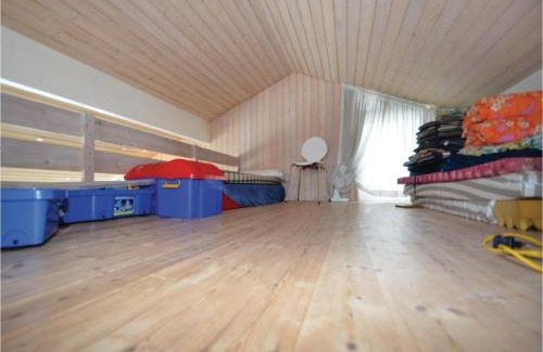 Egsmark Strand House | Inviting Ebeltoft Retreat with Sauna & Family-Friendly Perks