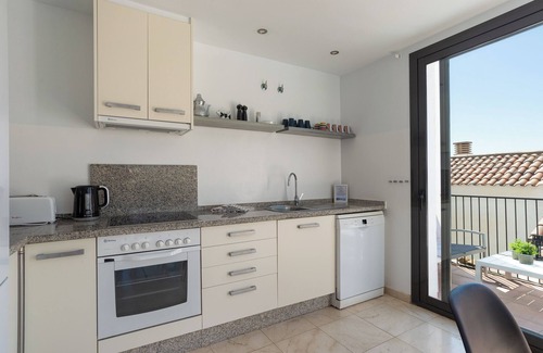 Torreblanca House | Stunning 4 Bed Townhouse with Ocean View & Top Amenities