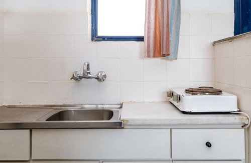Kipri House | Cozy Sea View Studio with Wi-Fi and Family-Friendly Amenities