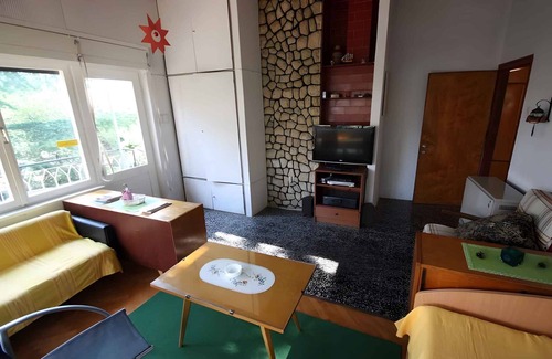 Selce House | Beachside Holiday Home with Ocean View and Spa Access