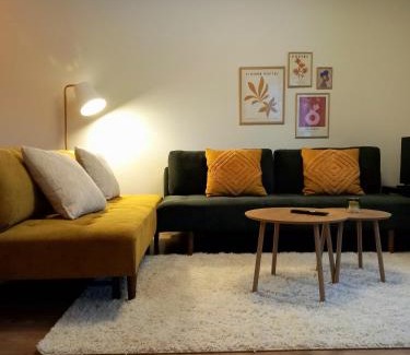 Rovaniemi Apartment | Holiday Home Aalto, quiet row house with infrared sauna