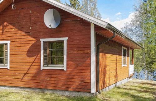 Savonranta House | Relaxing Holiday Home Aamunsarastus with Hot Tub & Kitchen