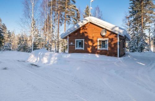 Savonranta House | Relaxing Holiday Home Aamunsarastus with Hot Tub & Kitchen