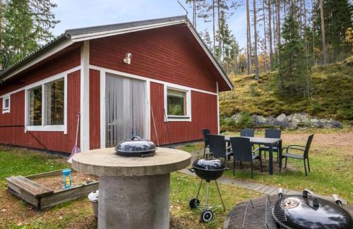 Lotjola House | Family-Friendly Retreat at Holiday Home Aamuntorkku