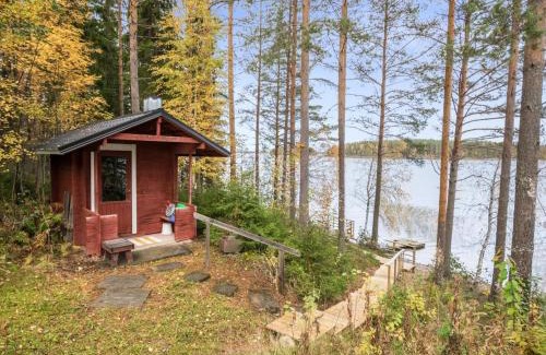 Lotjola House | Family-Friendly Retreat at Holiday Home Aamuntorkku