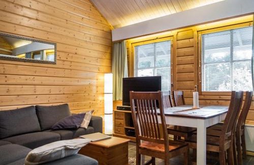 Tahkovuori House | Inviting Holiday Home Aaria with Hot Tub & Kitchen Amenities
