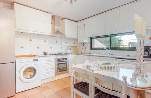 Navata House | Family-Friendly Holiday Home Acacies by Interhome