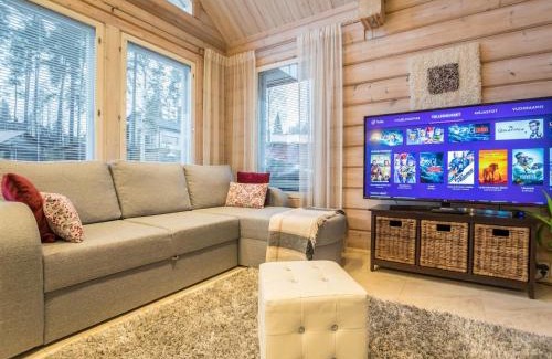 Jamsa House | Guest Rated Holiday Home Akavilla 2: Perfect for Families