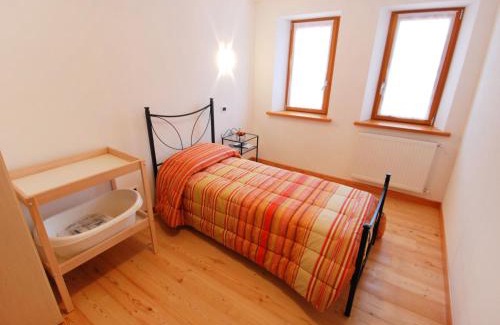 Barcis House | Oceanfront Retreat at Holiday Home Albergo Diffuso - Cjasa Marisa