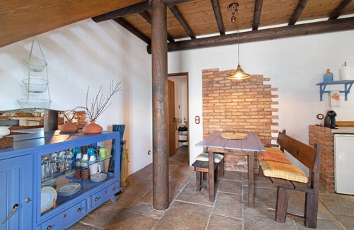 Charneca House | Beautiful Algarve 1B Mezzanine Villa with Pool & Wi-Fi