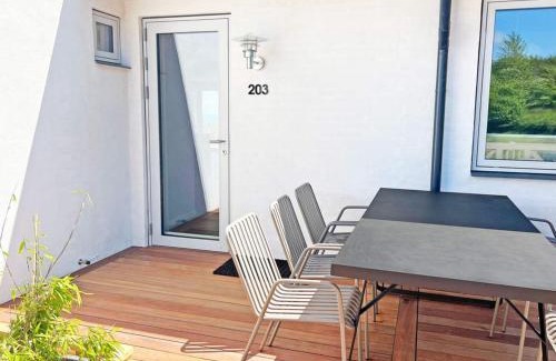 Sandkaas House | Guest Rated 10/10: Allinge XLIX with Family-Friendly Amenities
