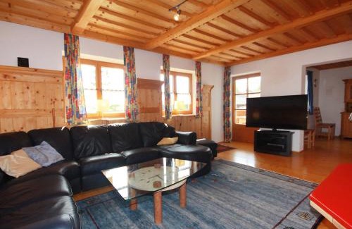 Albeck House | Inviting Holiday Home Almvilla with Pet-Friendly Amenities
