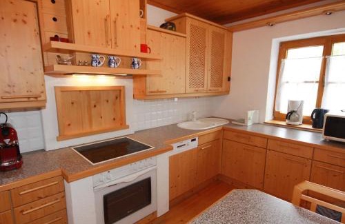 Albeck House | Inviting Holiday Home Almvilla with Pet-Friendly Amenities