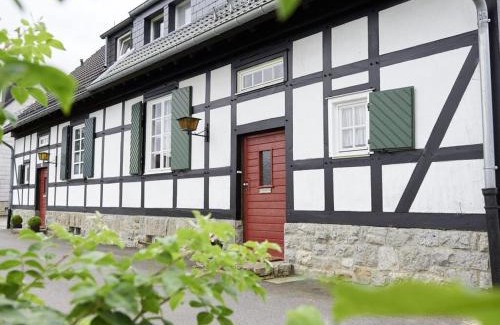 Monschau Apartment | Inviting Holiday Home Altes Zollhaus No 19 - Pet Friendly Stay