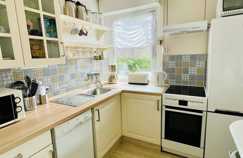 Mahlsdorf House | Holiday Home 'am Rosenhag' with Private Terrace, Private Garden and Wi-Fi