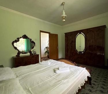 Kaputan Apartment | Cozy Holiday Home with Pool and Family-Friendly Amenities
