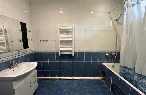 Kaputan Apartment | Cozy Holiday Home with Pool and Family-Friendly Amenities