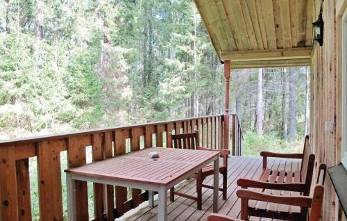 Annolfsbyn House | Inviting 3 Bedroom Home in Mellerud - Pet Friendly Retreat