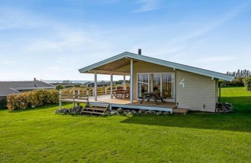 Helnæs By House | Family-Friendly Holiday Home Arton - Steps from the Sea