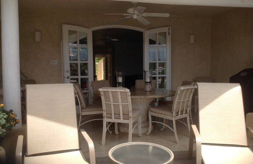 Douglas Villa | Idyllic Holiday Home at 163 Port St Charles with Ocean View