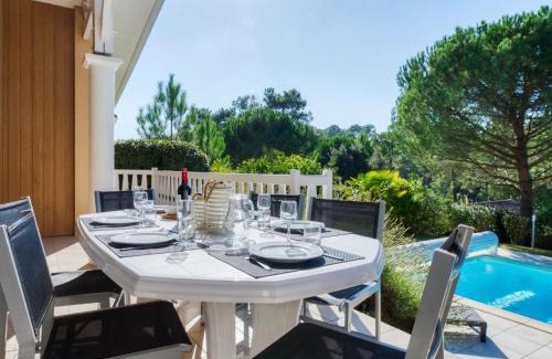 Lacanau-Ocean House | Guest Rated 10/10: Holiday Home Atlantic Green Awaits