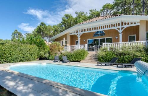 Lacanau-Ocean House | Guest Rated 10/10: Holiday Home Atlantic Green Awaits
