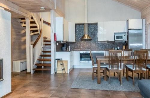 Sirkka House | Family-Friendly Retreat: Holiday Home Atrin suvanto