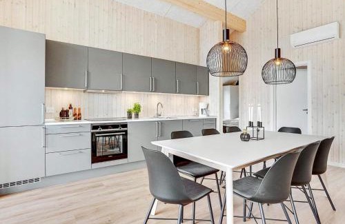 Kettingskov House | Family-Friendly Retreat at Holiday Home Augustenborg XIII