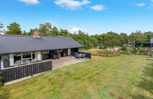 Blavand Strand House | Relaxing Holiday Home Aurel - Steps from the Sea in Jutland