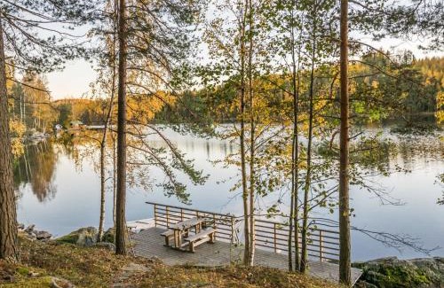 Lotjola House | Child-Friendly Holiday Home Aurinkorinne by Interhome