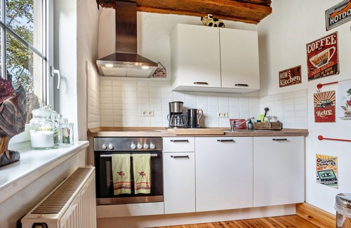 Groß Wokern House | Pet-Friendly Holiday Home "Backhaus" with Private Garden