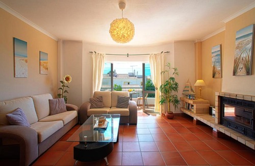 Meia Praia House | Oceanfront Holiday Home Baia de Cristal 1 - Rated 9.5