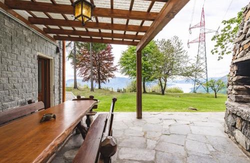 Trarego Viggiona House | Cozy Holiday Home Baita Nini: Pet & Child Friendly Stay