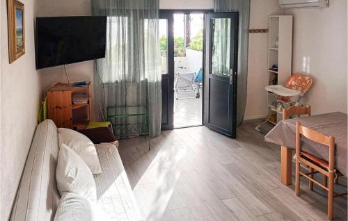 Baric Draga House | Charming Baric Draga Home with Sea View, Pet Friendly