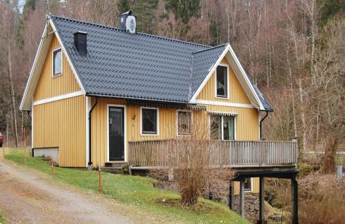 Ullared House | Inviting Ullared Retreat with Sea Views for Families