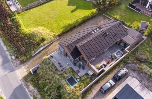 Blokhus House | Cozy Holiday Home Bena - Family-Friendly Near NW Jutland Beach