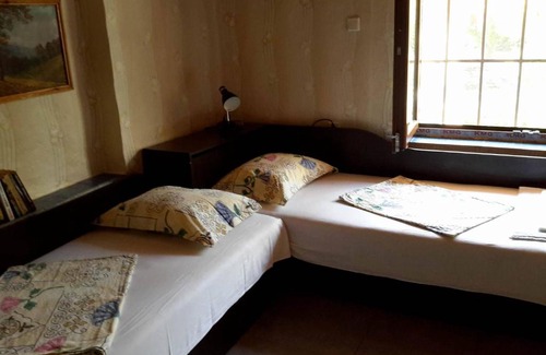 Ezerets House | Cozy Holiday Home for Families and Pets Welcome