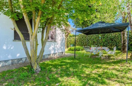 Lisanza House | Pet-Friendly Holiday Home Bruna with Oceanfront Views