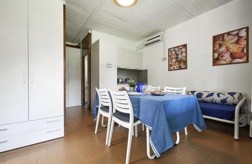 Baia Domizia House | Cozy Oceanfront Bungalow with Pool and Scenic Views
