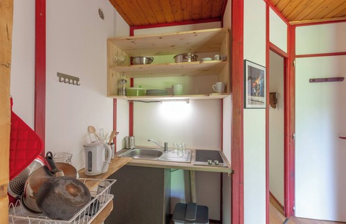 Malbosc House | Holiday Home 'Bungalow Moulin Du Gournier' with Private Terrace and Shared Garden