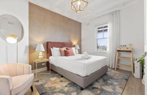 Millers Point Apartment | Family-Friendly Holiday Home by Barangaroo Reserve